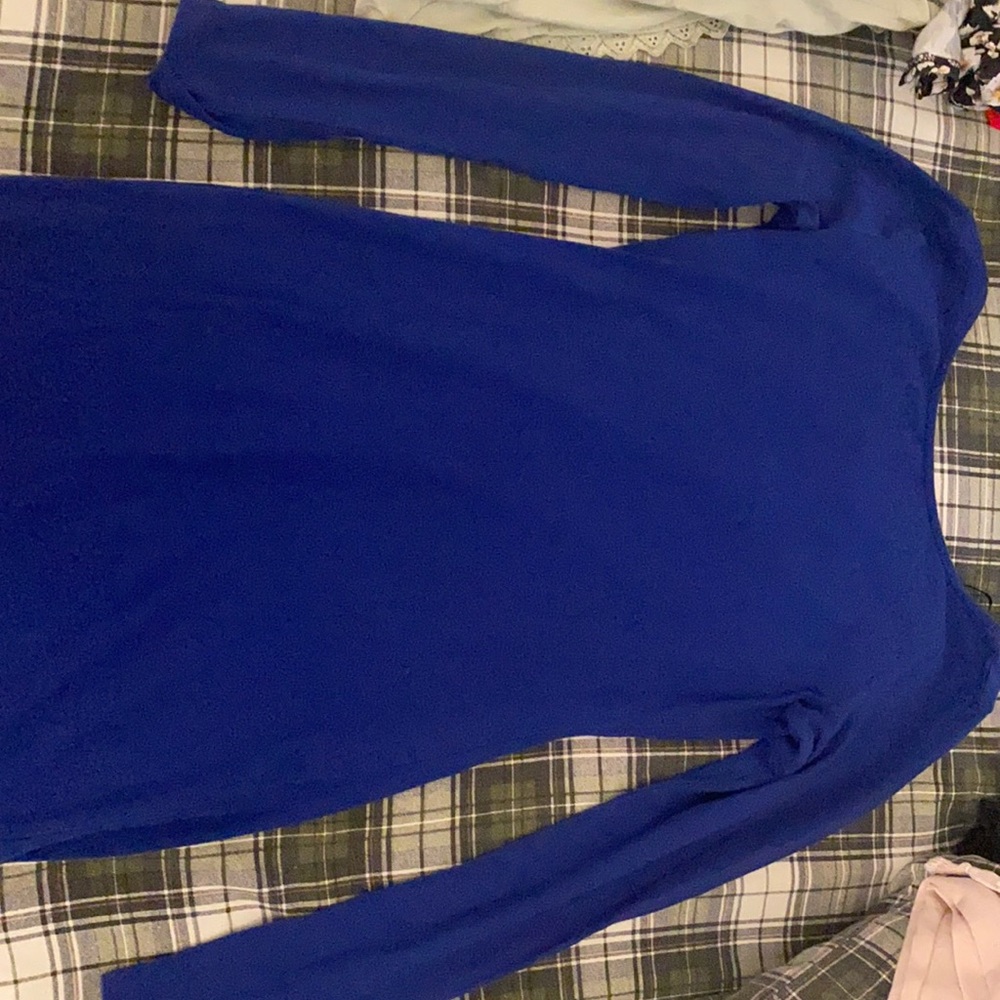 Blue crossed back long sleeve dress